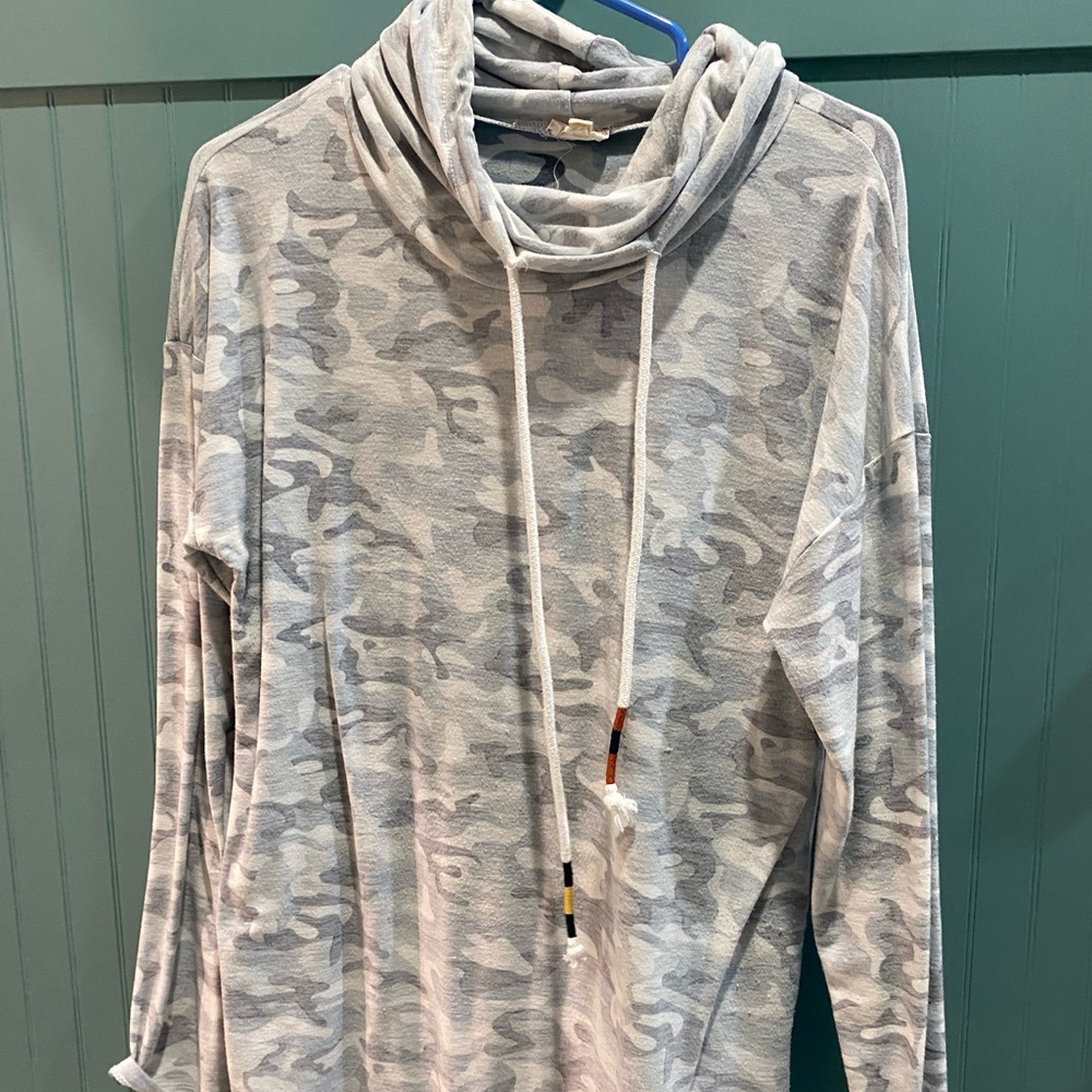 Hem & Thread cowl neck top